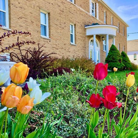 Garden Grove Retreat & Lodging Near Pictured Rocks, Fayette, Trails Kültér fotó
