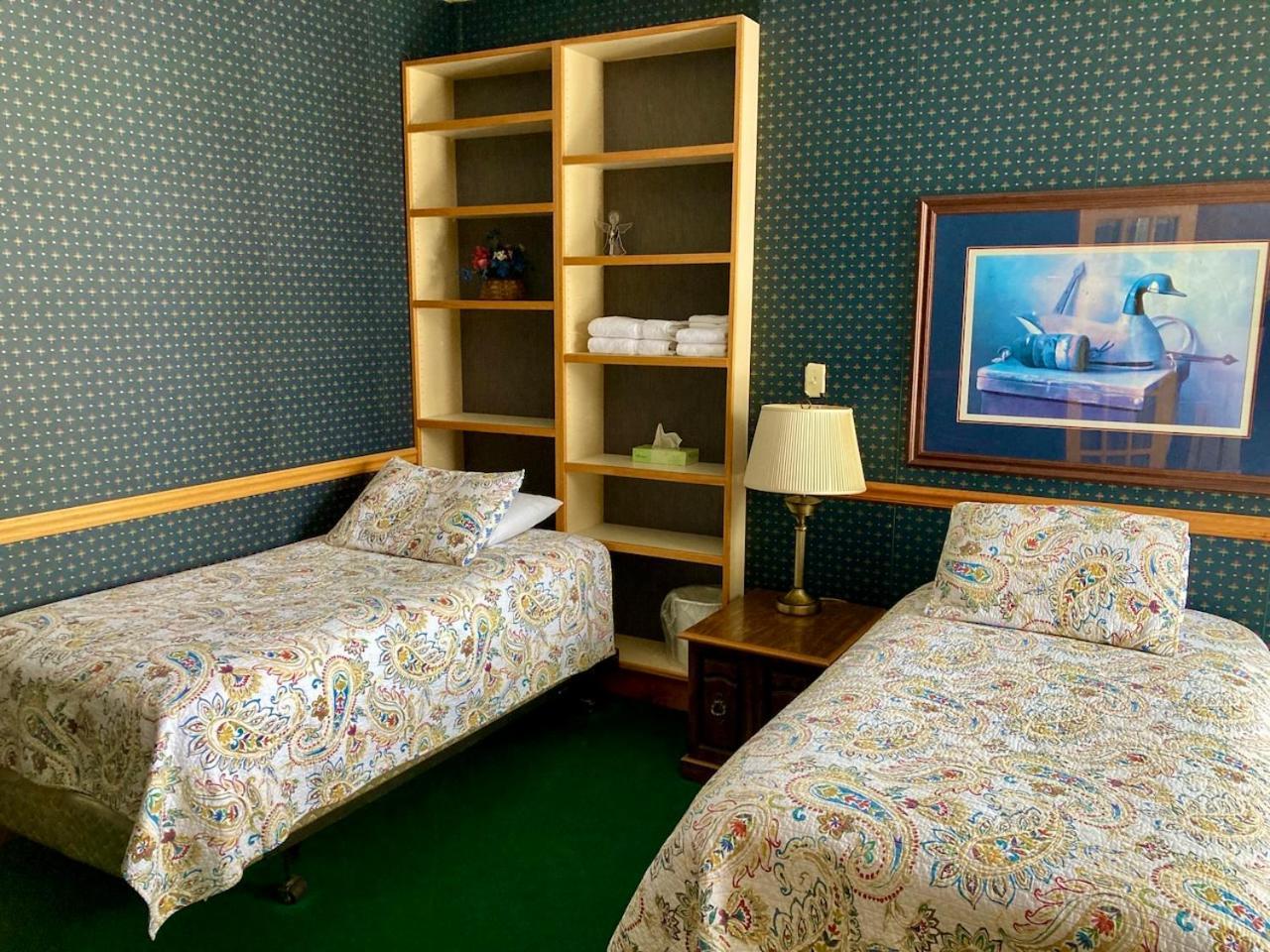 Garden Grove Retreat & Lodging Near Pictured Rocks, Fayette, Trails Kültér fotó